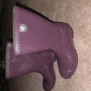 UGG Purple Glossy Winter Boots
